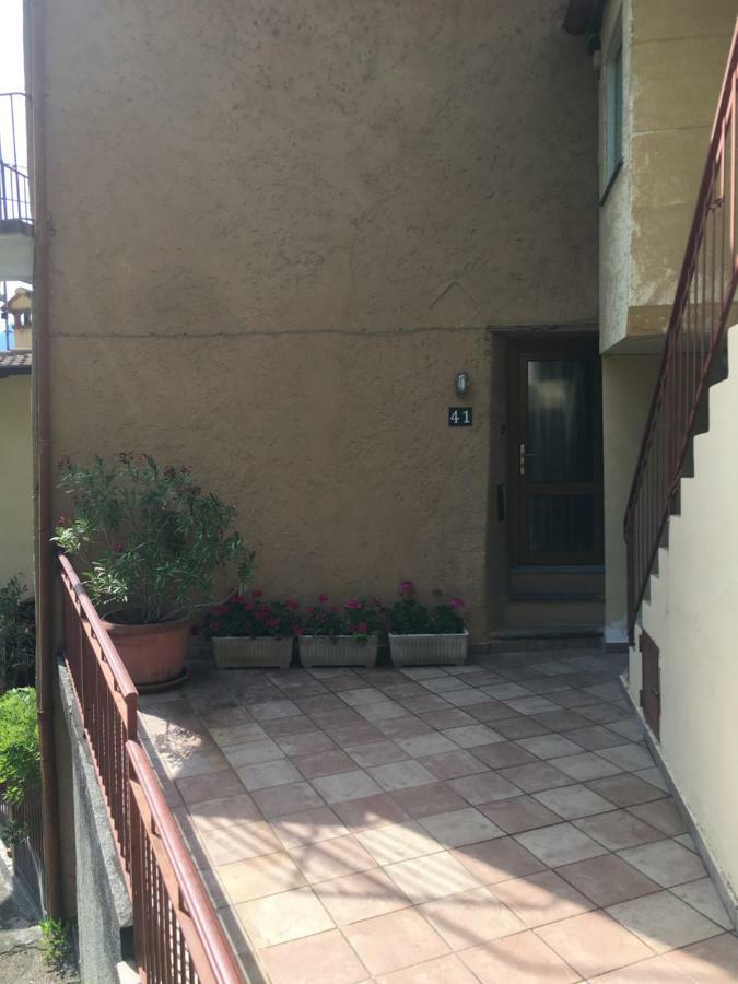 Bellano Casa Elena Apartment Luaran gambar