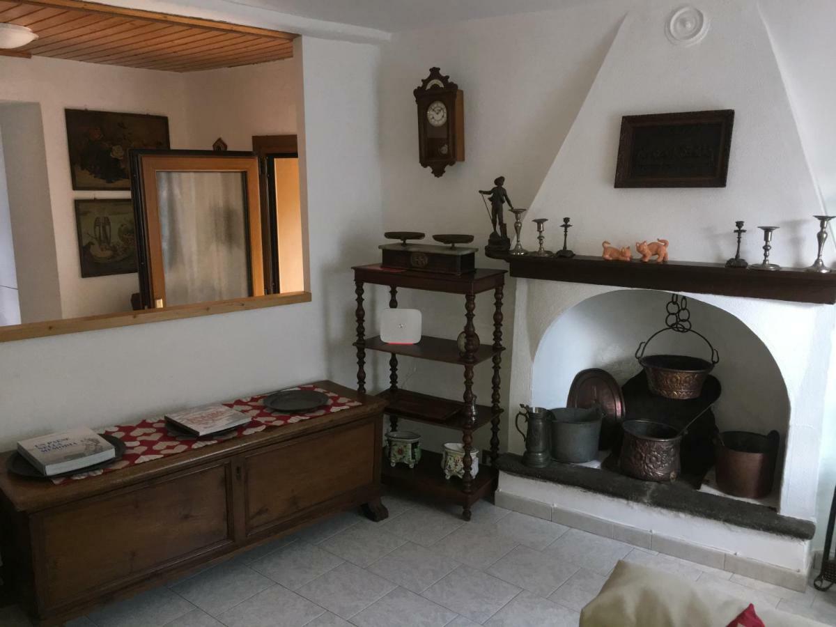Bellano Casa Elena Apartment Luaran gambar