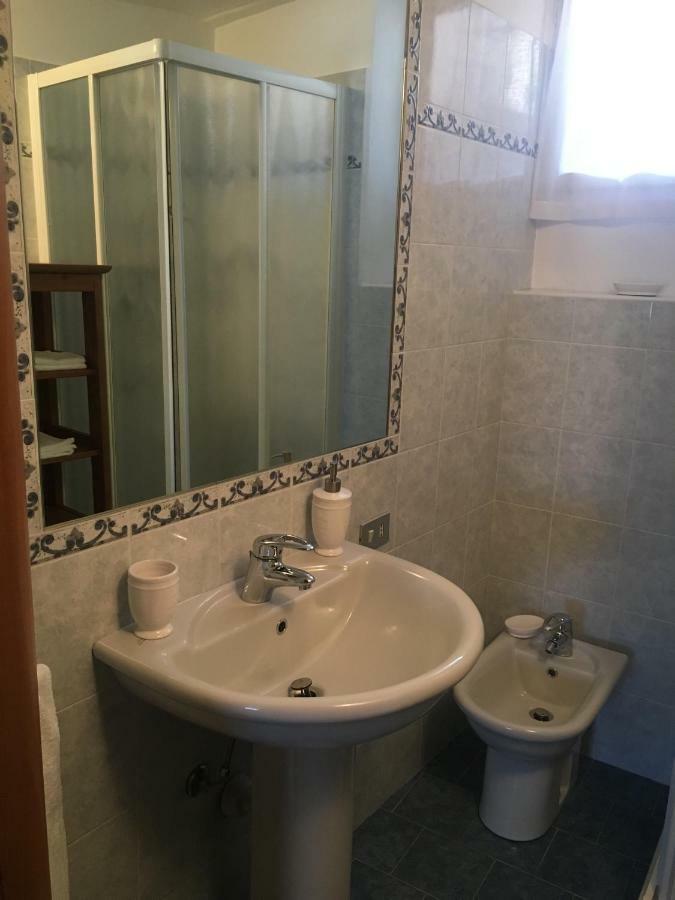 Bellano Casa Elena Apartment Luaran gambar